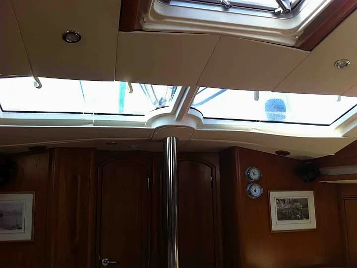 Sun Odyssey 49DS in Lavrion Main Port - Photo 5