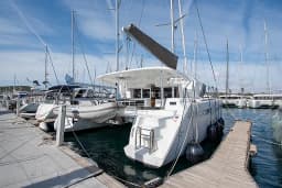Lagoon 450 Fly in Lavrion / Olympic Marina thumbnail 23