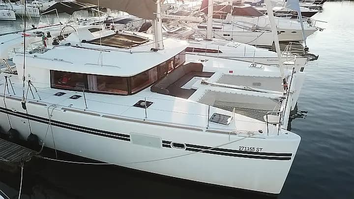 Lagoon 450 Fly in Lavrion / Olympic Marina - Photo 5