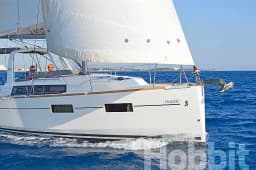 Oceanis 35 in Kos / Marina Kos thumbnail 27