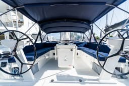 Oceanis 51.1 in Sicily / Trapani thumbnail 7