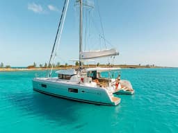 Lagoon 42 in Athens / Alimos Marina thumbnail 7