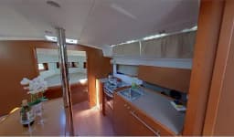 Oceanis 38.1 in Dubrovnik / ACI Marina Dubrovnik thumbnail 2
