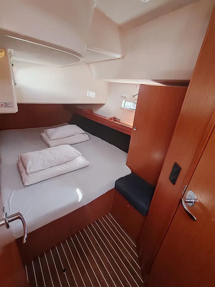 Bavaria Cruiser 46 in Drage / Marina Drage - Photo 5