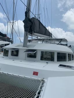 Lagoon 380 in Eden Island / Mahe, Victoria / Eden Island Marina thumbnail 16