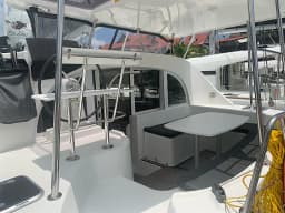 Lagoon 380 in Eden Island / Mahe, Victoria / Eden Island Marina thumbnail 3
