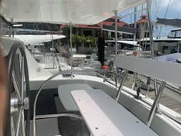 Lagoon 380 in Eden Island / Mahe, Victoria / Eden Island Marina thumbnail 4