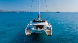 Lagoon 620 in Sardinia / Portisco / Cala dei Sardi thumbnail 10