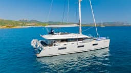 Lagoon 620 in Sardinia / Portisco / Cala dei Sardi thumbnail 14