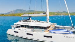 Lagoon 620 in Sardinia / Portisco / Cala dei Sardi thumbnail 15