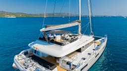 Lagoon 620 in Sardinia / Portisco / Cala dei Sardi thumbnail 19