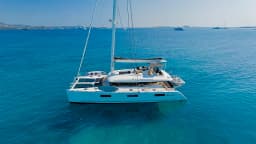 Lagoon 620 in Sardinia / Portisco / Cala dei Sardi thumbnail 6