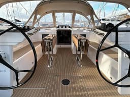 Bavaria C46 in Mallorca / Palma de Mallorca / La Lonja Marina Charter thumbnail 3