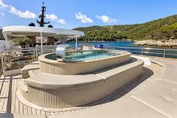 Motoryacht in Split / ACI Marina Split thumbnail 20