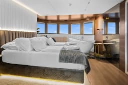 Motoryacht in Split / ACI Marina Split thumbnail 54