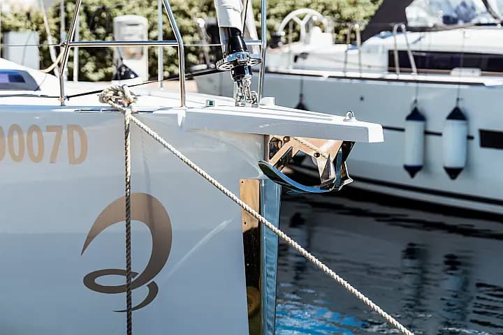 Dufour 430 in Sardinia / Portisco / Marina di Portisco - Photo 5