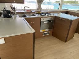 Lagoon 52F in Sicily / Furnari / Marina Portorosa thumbnail 20