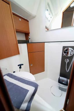 Bavaria Cruiser 46 in Kavala thumbnail 14