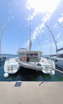 Lagoon 400 S2 in Preveza Main Port thumbnail 3