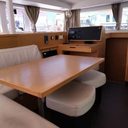 Lagoon 400 S2 in Preveza Main Port thumbnail 6