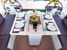 Oceanis 51.1 in Lefkada / D-Marin Marina Lefkas thumbnail 11