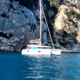Lagoon 42 in Sardinia / Olbia / Marina Golfo Cugnana thumbnail 12