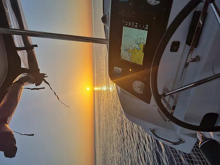 Lagoon 42 in Sardinia / Olbia / Marina Golfo Cugnana - Photo 5