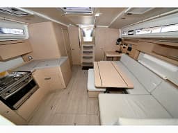 Oceanis 40.1 in Zadar / Marina Zadar thumbnail 2