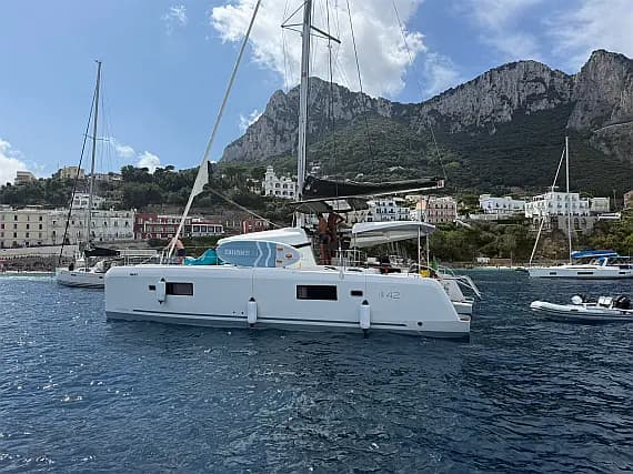 Lagoon 42 in St. Maarten - Philipsburg / IGY Simpson Bay Marina - image 1
