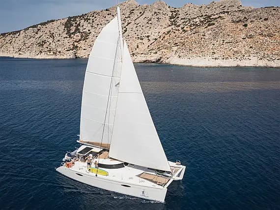 Eleuthera 60 in Aegina / Port of Aegina - Photo 1