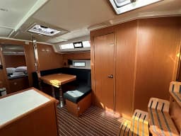 Bavaria C38 in Athens / Alimos Marina thumbnail 14