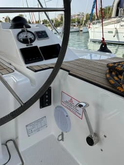Bavaria C38 in Athens / Alimos Marina thumbnail 9