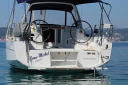 Oceanis 35 in Split / ACI Marina Split thumbnail 12