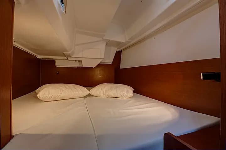 Oceanis 35 in Split / ACI Marina Split - Photo 5