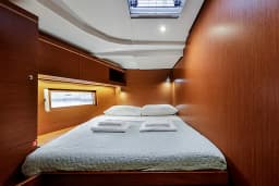Oceanis 51.1 in Athens / Alimos Marina thumbnail 10
