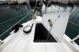 Oceanis 51.1 in Athens / Alimos Marina thumbnail 13