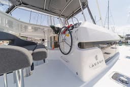 Lagoon 40 in Rhodes New Marina thumbnail 24