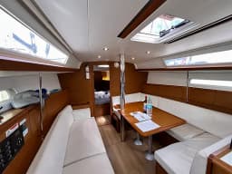 Sun Odyssey 389 in Tortola / Road Town / Fort Burt Marina thumbnail 5