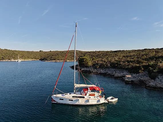 Oceanis 35 in Split / ACI Marina Split - image 1