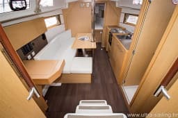 Oceanis 35 in Split / ACI Marina Split thumbnail 12