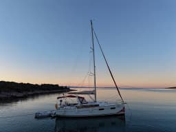 Oceanis 35 in Split / ACI Marina Split thumbnail 7