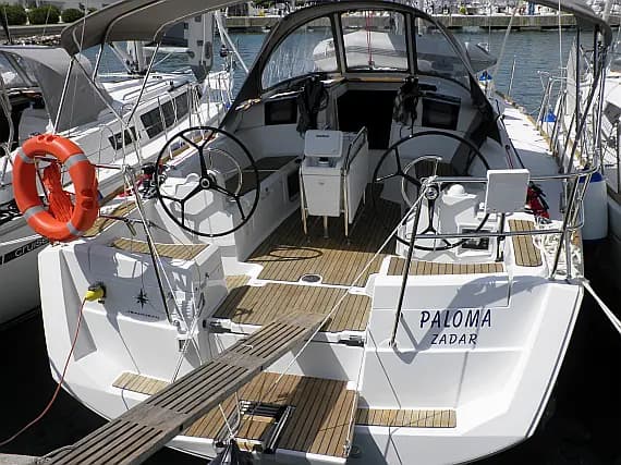 Sun Odyssey 379 in Sukošan / D-Marin Dalmacija Marina - Photo 1
