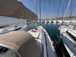 Sun Odyssey 379 in Sukošan / D-Marin Dalmacija Marina thumbnail 7