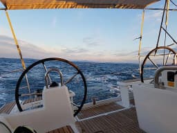 Oceanis 38.1 in La Spezia / Porto Mirabello thumbnail 5