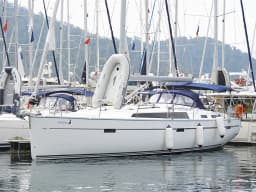 Bavaria Cruiser 51 in Lavrion Main Port thumbnail 6