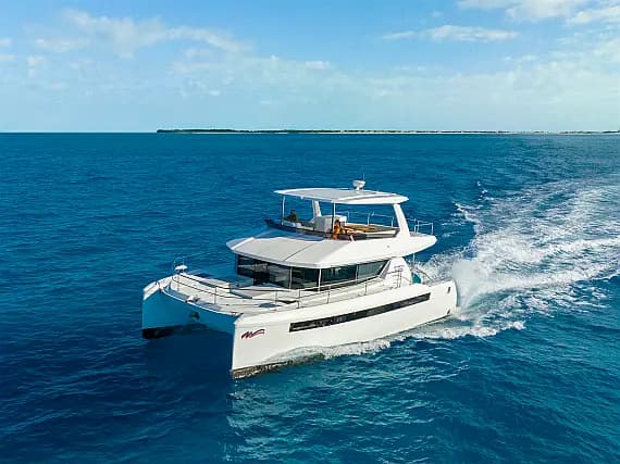Leopard 46PC in Marina Agana - image 1
