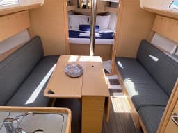 Dufour 360 Grand Large in Sardinia / Portisco / Cala dei Sardi thumbnail 17