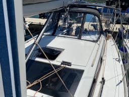 Dufour 360 Grand Large in Sardinia / Portisco / Cala dei Sardi thumbnail 4