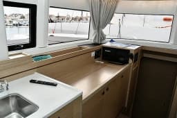 Lagoon 43 in Dubrovnik / ACI Marina Dubrovnik thumbnail 15