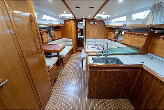 Sun Odyssey 43 in Kavala - Photo 3